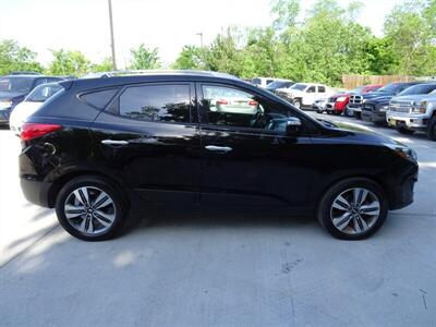 2014 Hyundai Tucson Limited  I4 FWD - Photo 10 - Cincinnati, OH 45255