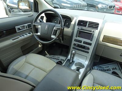2008 Lincoln MKX   - Photo 17 - Cincinnati, OH 45255