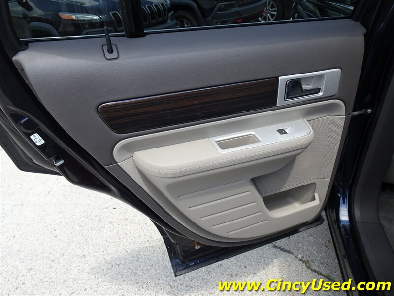 2008 Lincoln MKX - Photo 27 - Cincinnati, OH 45255
