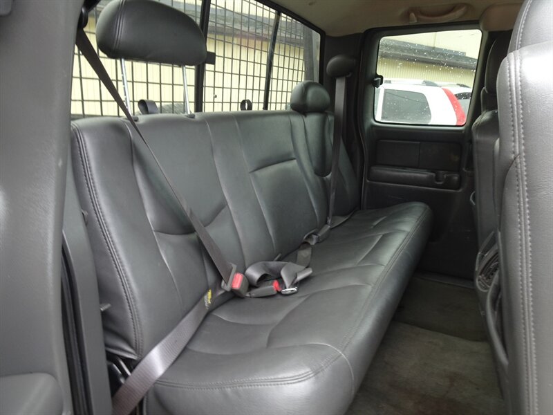 2003 Chevrolet Silverado 2500 HD LT 6.6L Duramax V8 4X4   - Photo 14 - Cincinnati, OH 45255