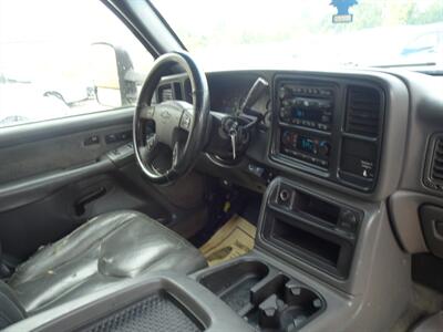2003 Chevrolet Silverado 2500 HD LT 6.6L Duramax V8 4X4   - Photo 10 - Cincinnati, OH 45255