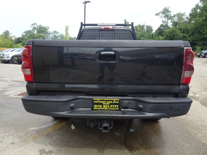 2003 Chevrolet Silverado 2500 HD LT 6.6L Duramax V8 4X4   - Photo 4 - Cincinnati, OH 45255