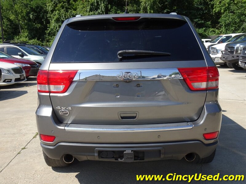 2012 Jeep Grand Cherokee Overland Summit - Photo 8 - Cincinnati, OH 45255