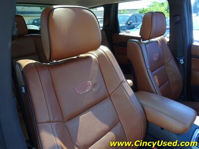 2012 Jeep Grand Cherokee Overland Summit - Photo 17 - Cincinnati, OH 45255