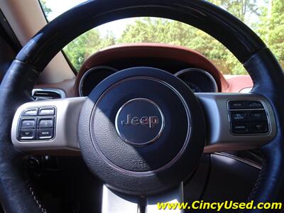 2012 Jeep Grand Cherokee Overland Summit - Photo 21 - Cincinnati, OH 45255