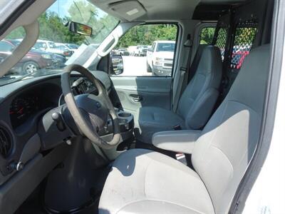 2006 Ford E-Series Cargo E-150   - Photo 44 - Cincinnati, OH 45255