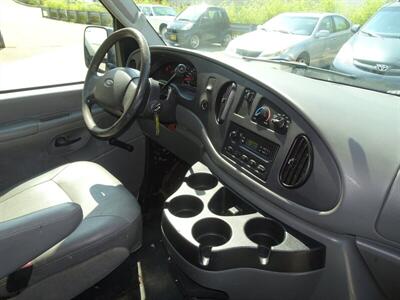 2006 Ford E-Series Cargo E-150   - Photo 17 - Cincinnati, OH 45255