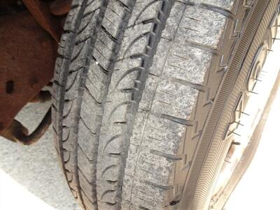 2006 Ford E-Series Cargo E-150   - Photo 94 - Cincinnati, OH 45255