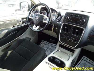 2012 Dodge Grand Caravan Crew   - Photo 14 - Cincinnati, OH 45255