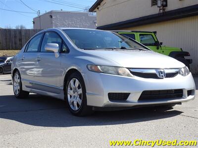 2011 Honda Civic LX   - Photo 4 - Cincinnati, OH 45255