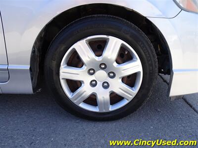 2011 Honda Civic LX   - Photo 29 - Cincinnati, OH 45255