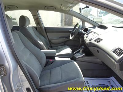 2011 Honda Civic LX   - Photo 17 - Cincinnati, OH 45255