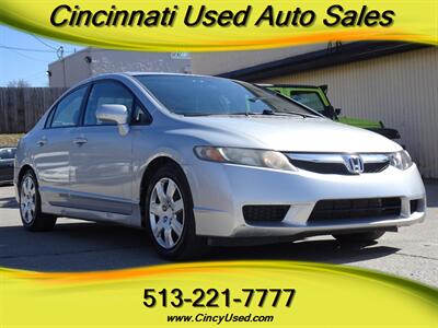 2011 Honda Civic LX   - Photo 1 - Cincinnati, OH 45255