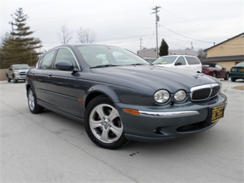 2002 Jaguar X-Type 3.0   - Photo 10 - Cincinnati, OH 45255