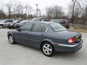 2002 Jaguar X-Type 3.0   - Photo 4 - Cincinnati, OH 45255