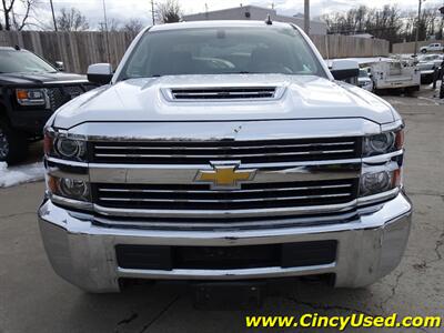 2018 Chevrolet Silverado 2500 LT   - Photo 2 - Cincinnati, OH 45255