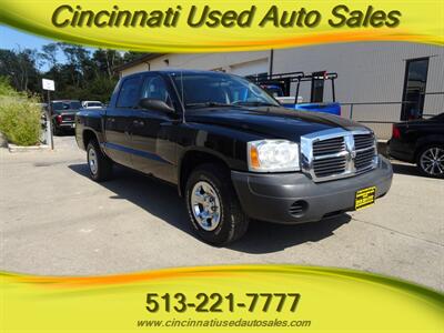 2005 Dodge Dakota ST   - Photo 1 - Cincinnati, OH 45255