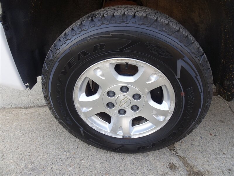 2016 Chevrolet Silverado 1500 Longbed Work Truck  5.3L V8 4X4 - Photo 21 - Cincinnati, OH 45255