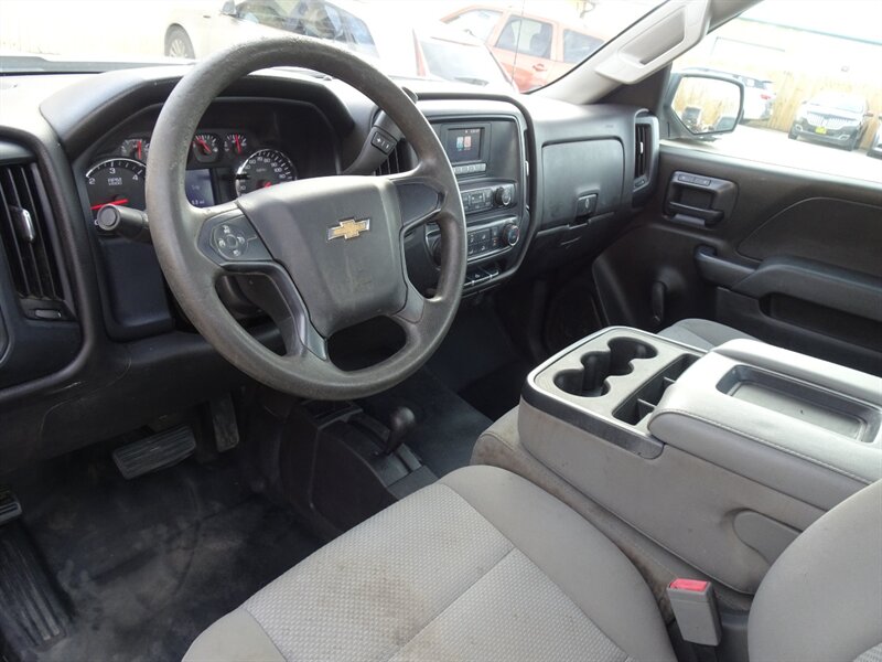 2016 Chevrolet Silverado 1500 Longbed Work Truck  5.3L V8 4X4 - Photo 8 - Cincinnati, OH 45255