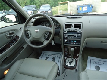 2003 Nissan Maxima GLE   - Photo 7 - Cincinnati, OH 45255