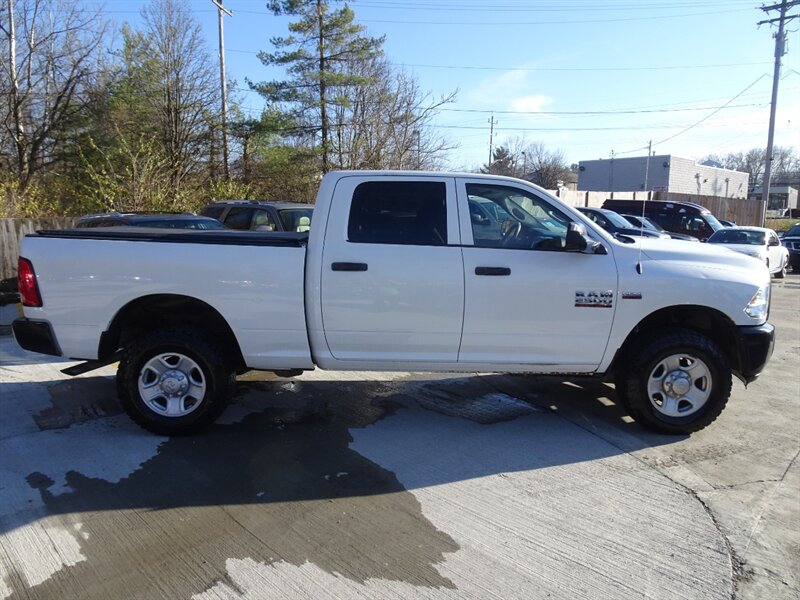 2015 RAM Ram Pickup 2500 Tradesman  HEMI V8 4X4 - Photo 4 - Cincinnati, OH 45255
