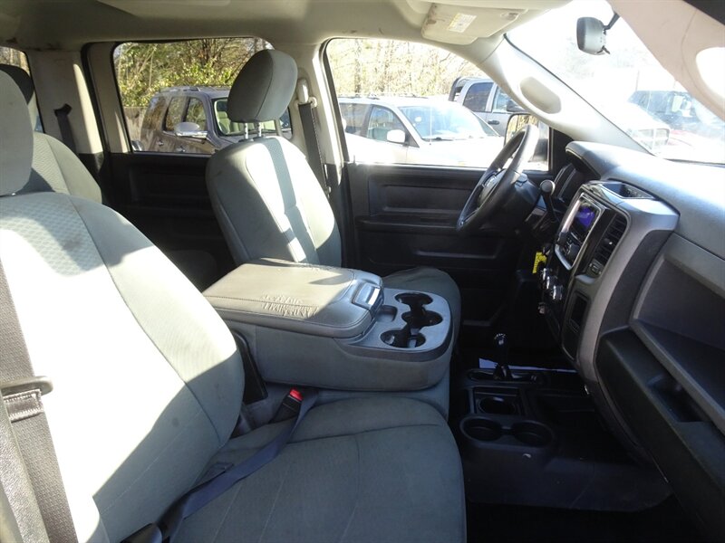 2015 RAM Ram Pickup 2500 Tradesman  HEMI V8 4X4 - Photo 14 - Cincinnati, OH 45255