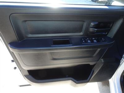 2015 RAM Ram Pickup 2500 Tradesman  HEMI V8 4X4 - Photo 22 - Cincinnati, OH 45255