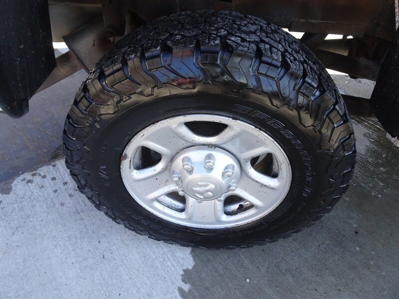 2015 RAM Ram Pickup 2500 Tradesman  HEMI V8 4X4 - Photo 29 - Cincinnati, OH 45255