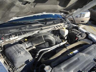 2015 RAM Ram Pickup 2500 Tradesman  HEMI V8 4X4 - Photo 32 - Cincinnati, OH 45255