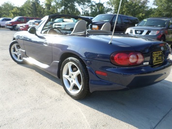 2003 Mazda MX-5 Miata LS   - Photo 12 - Cincinnati, OH 45255