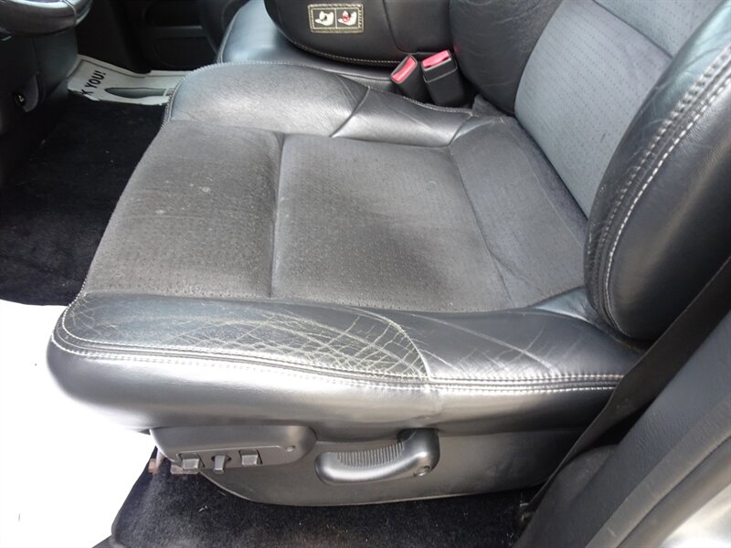 2005 Dodge Ram Pickup 1500 SRT-10 8.3L V10 Quad Cab RWD - Photo 9 - Cincinnati, OH 45255