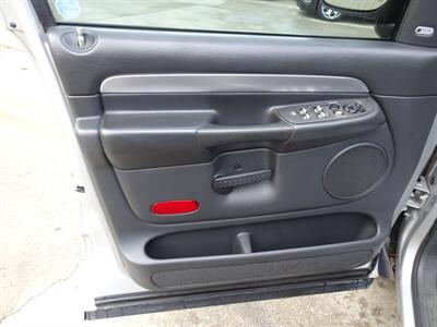 2005 Dodge Ram Pickup 1500 SRT-10 8.3L V10 Quad Cab RWD - Photo 22 - Cincinnati, OH 45255