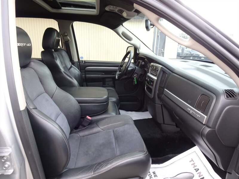 2005 Dodge Ram Pickup 1500 SRT-10 8.3L V10 Quad Cab RWD - Photo 17 - Cincinnati, OH 45255