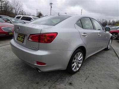 2010 Lexus IS 250 2.5L V6 AWD   - Photo 6 - Cincinnati, OH 45255