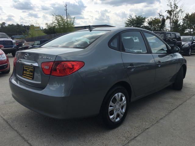2010 Hyundai Elantra GLS   - Photo 12 - Cincinnati, OH 45255