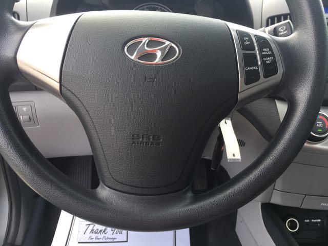 2010 Hyundai Elantra GLS   - Photo 16 - Cincinnati, OH 45255