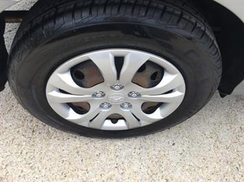 2010 Hyundai Elantra GLS   - Photo 31 - Cincinnati, OH 45255