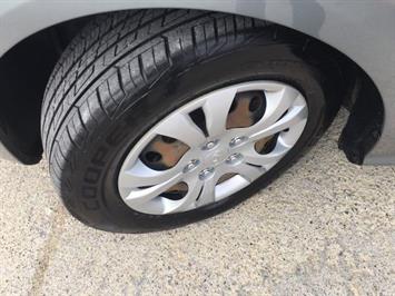 2010 Hyundai Elantra GLS   - Photo 29 - Cincinnati, OH 45255