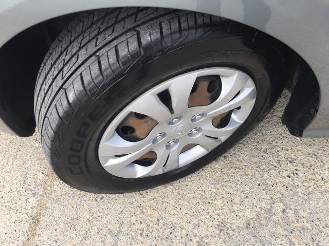 2010 Hyundai Elantra GLS   - Photo 29 - Cincinnati, OH 45255