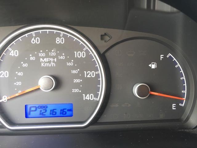 2010 Hyundai Elantra GLS   - Photo 17 - Cincinnati, OH 45255