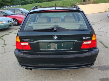 2001 BMW 325i   - Photo 5 - Cincinnati, OH 45255