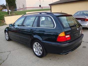 2001 BMW 325i   - Photo 4 - Cincinnati, OH 45255