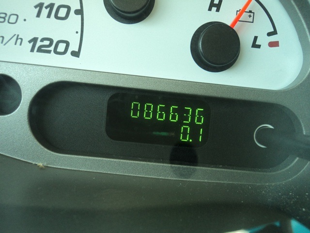 2005 Ford Explorer Sport Trac XLS - Photo 18 - Cincinnati, OH 45255