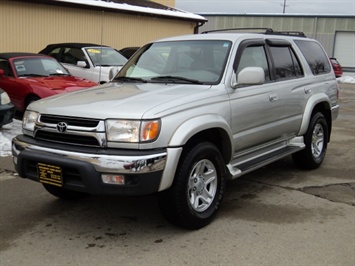 2001 Toyota 4Runner SR5   - Photo 3 - Cincinnati, OH 45255