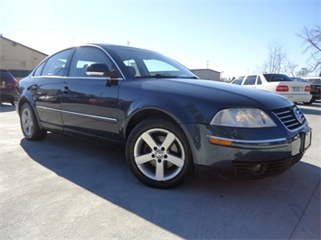 2004 Volkswagen Passat GLX   - Photo 10 - Cincinnati, OH 45255