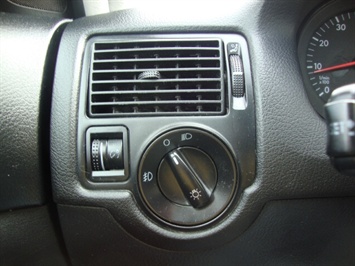 2001 Volkswagen GTI GLS   - Photo 29 - Cincinnati, OH 45255
