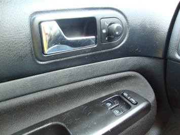 2001 Volkswagen GTI GLS   - Photo 21 - Cincinnati, OH 45255