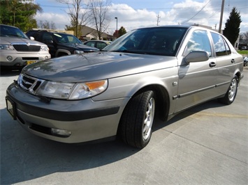 2001 Saab 9-5   - Photo 11 - Cincinnati, OH 45255