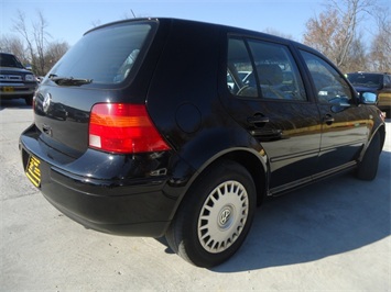 2000 Volkswagen Golf GLS   - Photo 13 - Cincinnati, OH 45255