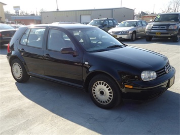 2000 Volkswagen Golf GLS   - Photo 1 - Cincinnati, OH 45255